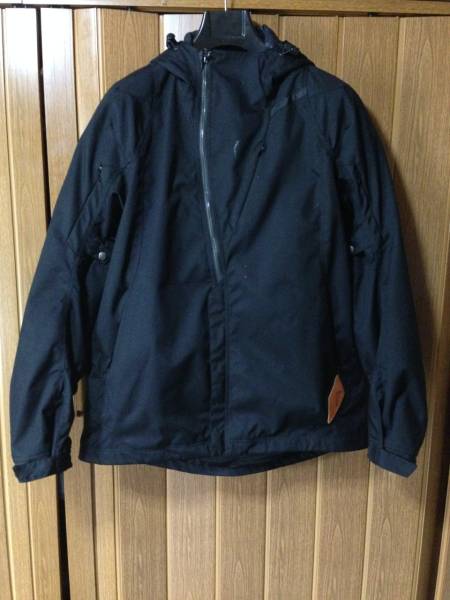 クシタニクラリティジャケットサイズXL中古品 クシタニクラリティジャケットサイズXL中古品