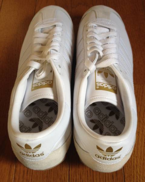 Adidas Country アディダス カントリー 白 金 26 5cm 26 5cm 売買されたオークション情報 Yahooの商品情報をアーカイブ公開 オークファン Aucfan Com