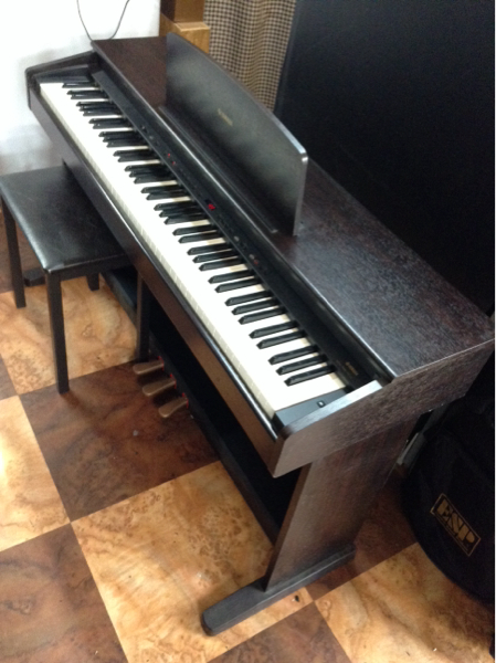 YAMAHA 電子ピアノ 99年製 YDP-101 88鍵 デジタルピアノ 椅子付(ヤマハ 
