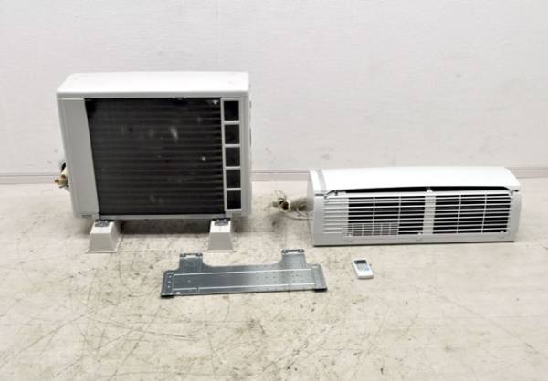 703-8【保証付】コロナ ルームエアコン CSH-N2213E1 13年 中古(12畳 