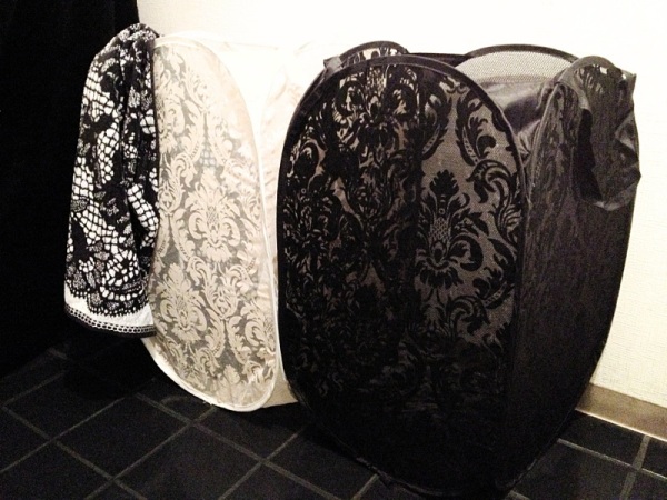 ダマスク柄雑貨 ランドリーバスケット 収納ボックス ランドリーバスケット 売買されたオークション情報 Yahooの商品情報をアーカイブ公開 オークファン Aucfan Com