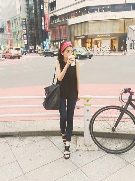 Emoda コンフォート サンダル 松本恵奈 商品 その他 売買されたオークション情報 Yahooの商品情報をアーカイブ公開 オークファン Aucfan Com