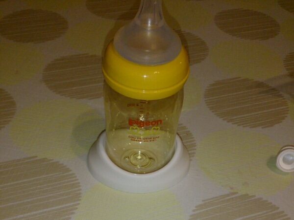 ピジョン 手絞り搾乳器 その他 売買されたオークション情報 Yahooの商品情報をアーカイブ公開 オークファン Aucfan Com