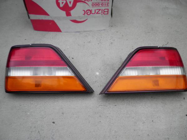 日産セドリックY32テール左右