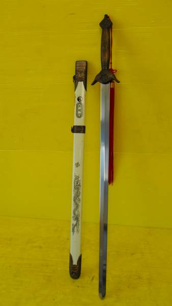 N820-5)☆ 青龍剣☆ 青龍刀 模造刀 飾刀 儀式刀 中国武具(鍔、刀装具