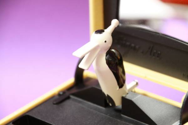 昭和レトロ シガレットケース タバコ 煙草入れ おもちゃからくり 喫煙グッズ 売買されたオークション情報 Yahooの商品情報をアーカイブ公開 オークファン Aucfan Com