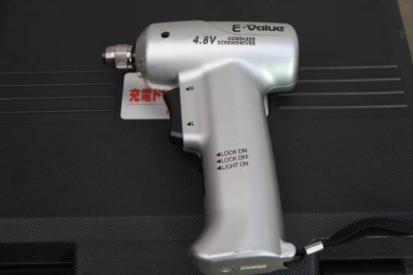 E-Value 充電ドリルドライバーキット EDT－4040 中古(本体 