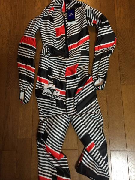 ★14-15モデル 　ミズノジュニアGSワンピース 新品未使用 140