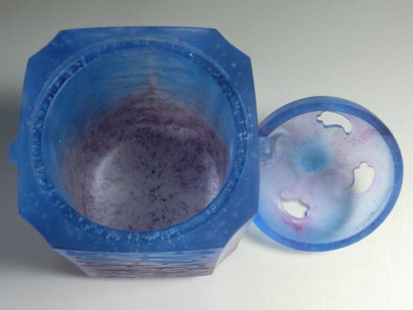 パート・ド・ヴェールの香炉「蒼幻」 各務満作 共箱(工芸ガラス)｜売買 
