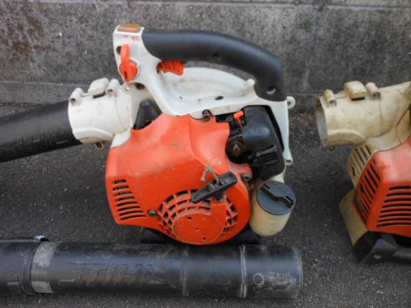 STIHL・スチール・エンジンブロワーＢＧ８５・2台・半ジャンク