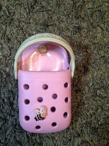 珍しいクロックスcrocs靴型の携帯電話 小型カメラケース その他 売買されたオークション情報 Yahooの商品情報をアーカイブ公開 オークファン Aucfan Com