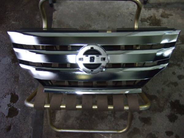 セレナ ラジエーター グリル ハイウェイスター S-HV HFC26