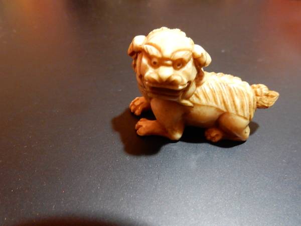 江戸時代本象牙獅子根付 - 根付 江戸時代