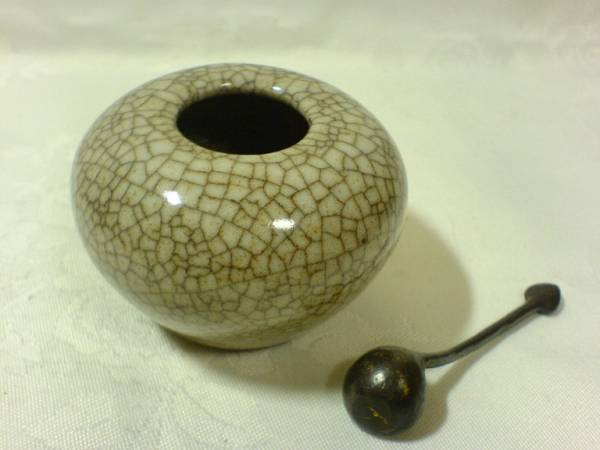 ◆貫入文 水盂 銅製匙付き◆中国骨董 書道具 筆洗 文房四寶