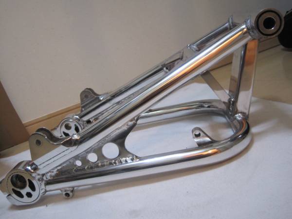 ZRX1100バフ掛け最強補強入りスイングアーム/オマケ付き