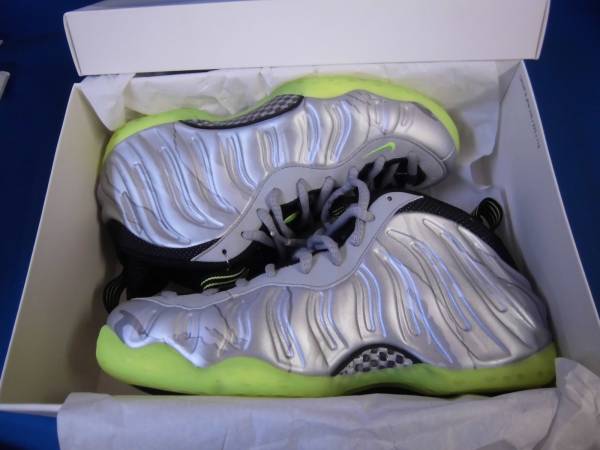 ネ-75 NIKE AIR FOAMPOSITE ONE PRM （27㎝）