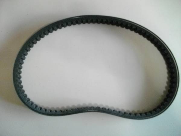 フュージョン　フリーウェイ　純正　新品　ドライブ V ベルト