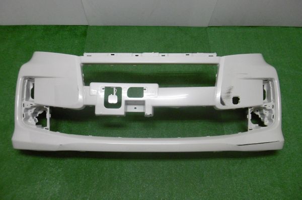 ムーヴカスタム LA100S 後期 純正フロントバンパー 557 未使用品