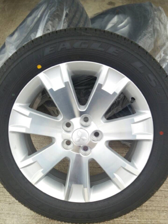☆デリカD5 新車外し 純正4本タイヤホイールセット☆極上品！