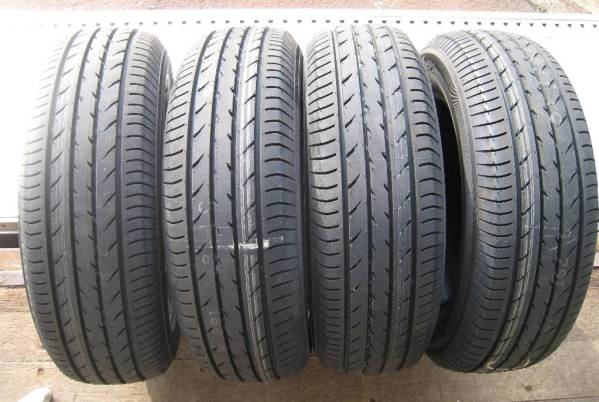 ★ヨコハマ BluEarch 195/65R15 タイヤ 4本 新車外し ★