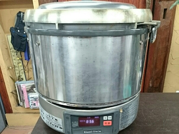 Rinnai業務用ガス炊飯器かまど炊きRR-30G1、13年製品、ジャンク