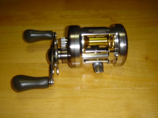 ミリオネア スネークヘッド カスタム ３００ オーバー済み　雷魚