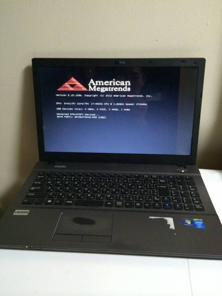 O'ZZIO. W552SU2. CORE i7- 4500(1.8GHz) 液晶17インチ～