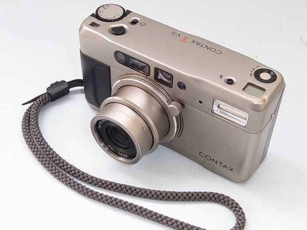 CONTAX T VS