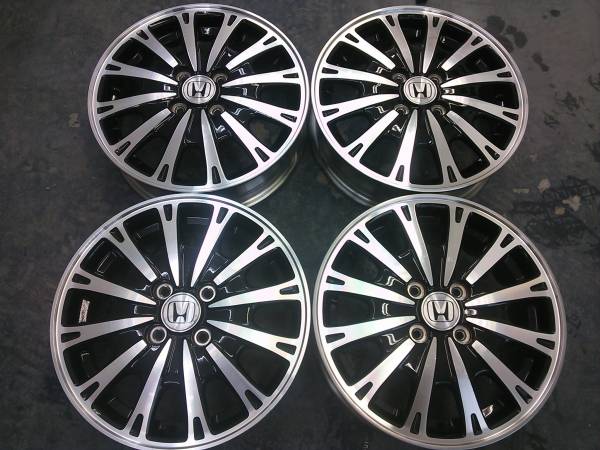 ☆ホンダ☆N-BOXカスタム純正ホイール☆15インチ・4.5J・+45☆