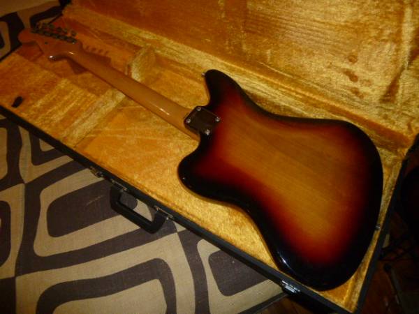 送料無料 FENDER JAPAN JG66-75 ジャガー Eシリアル難あり (ジャガー 