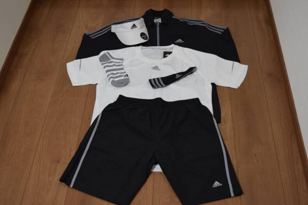 アディダス ランニングウェア 上下セット6点 定価14,616円_1