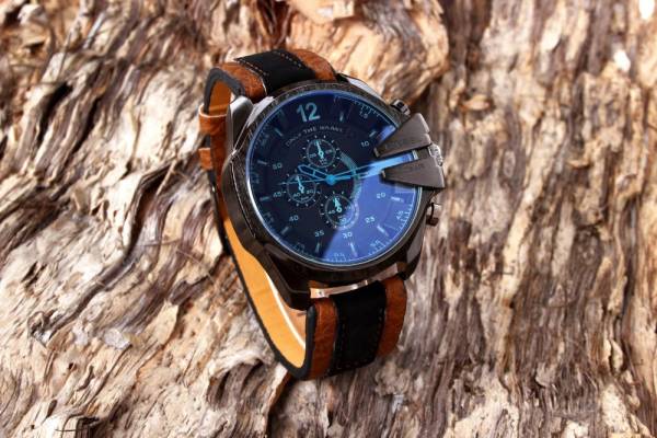 ☆新品　ディーゼル　DIESEL　クロノグラフ　時計　希少カラー　_1