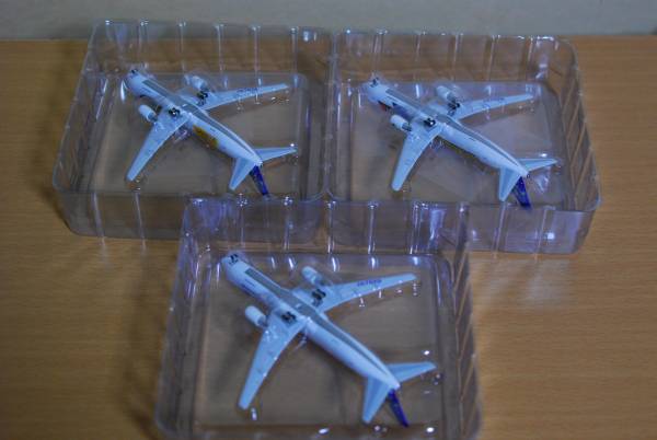 BIG BIRD スカイマーク B767-300 広告塗装3機 1/500 1/500 ビックバード スカイマーク 767-300ER 3機セット Big Bird