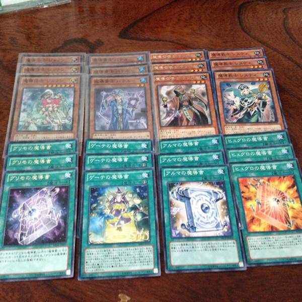 遊戯王 魔導デッキ スリーブ付き 【公式通販】