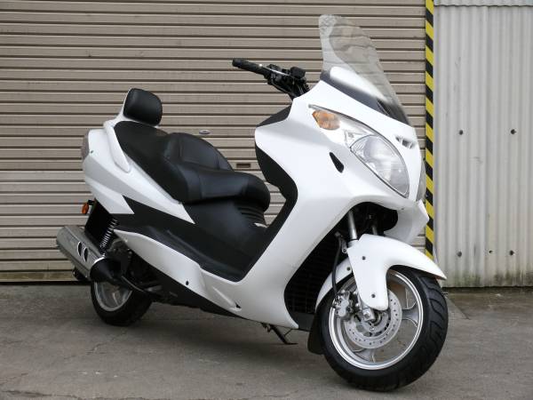 Xingyue シンユー XY150T-4新車未完成車体