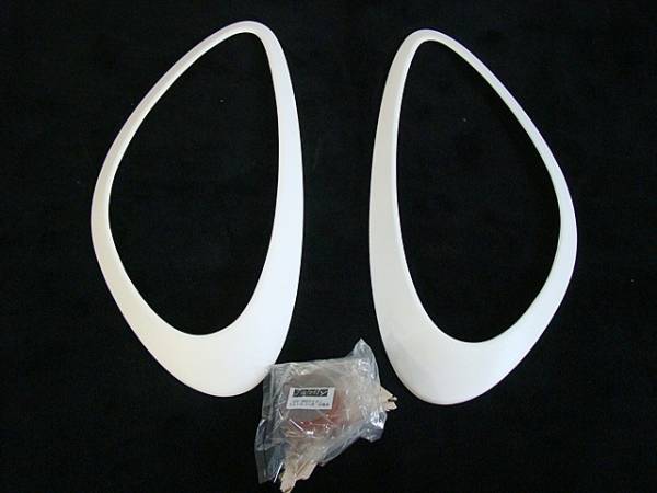 ポルシェ　カイエン　９５８　ヘッドライトカバー　新品