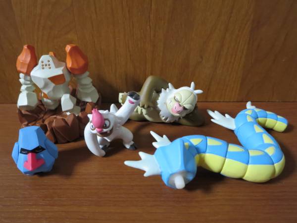 ロ 立体ポケモン図鑑 第6集 レジロック/ギャラドスのジャンク等