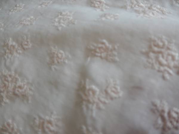 コットン100、バラのレース4M