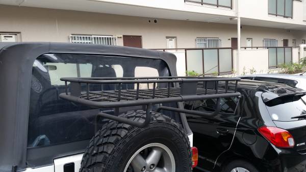 ＪＥＥＰラングラー　キャリア　スペアタイヤ取付　ＴＪ４０