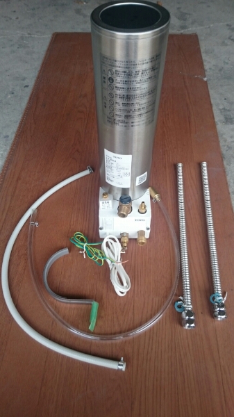 即湯器 TOTO REQ02A 魔法びん電気即湯器 ほぼ新品