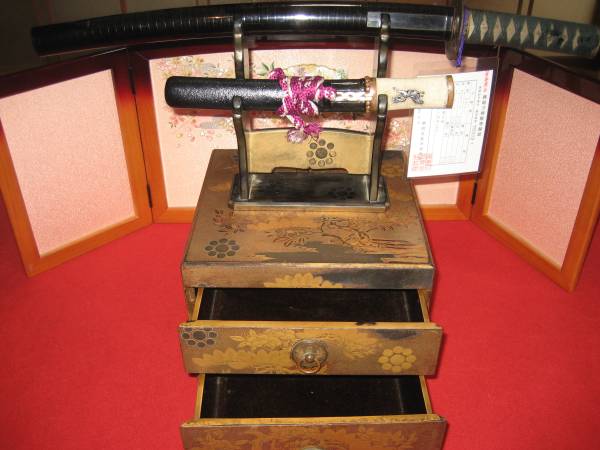 うぶだし骨董豪華梨地蒔絵引き出し脇差し短刀、十手掛け