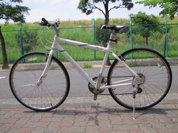 ジャイアント】クロスバイクCS3000 Sサイズ チューブ、サドル新品 