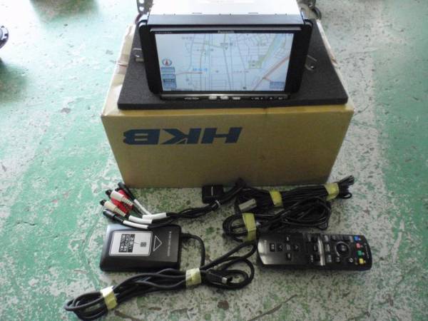 ★パナソニック ストラーダ　CN-HW850D おまけ付き★