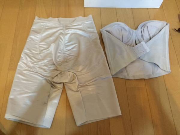 mirror ブライダルインナー C70 ミラーミラー MIRROR C70美品 ビスチェ