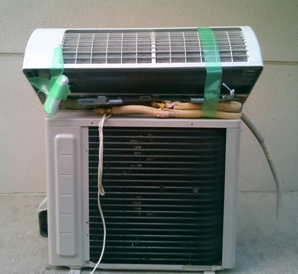 ダイキン DAIKIN F25LTES-W ルームエアコン（8畳） ジャンク(12畳未満 