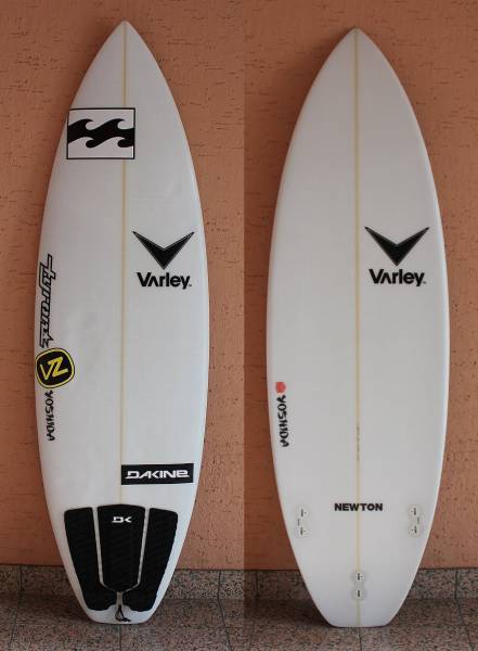 Varley 小波最高5.8 中古綺麗 人気のバーリーサーフボード 中古 小波最高5.6めっちゃキレイ(5.8