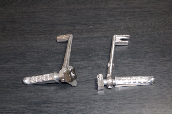 ドリーム50 Cb72 Cb92 Cr110風ステップ 加工用 アルミ鋳造 ホンダ用 売買されたオークション情報 Yahooの商品情報をアーカイブ公開 オークファン Aucfan Com