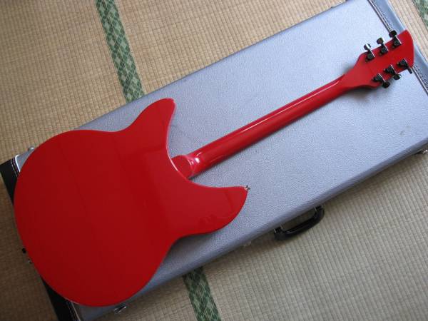 レアカラー 赤黒 Rickenbacker リッケンバッカー330 中古！(リッケン