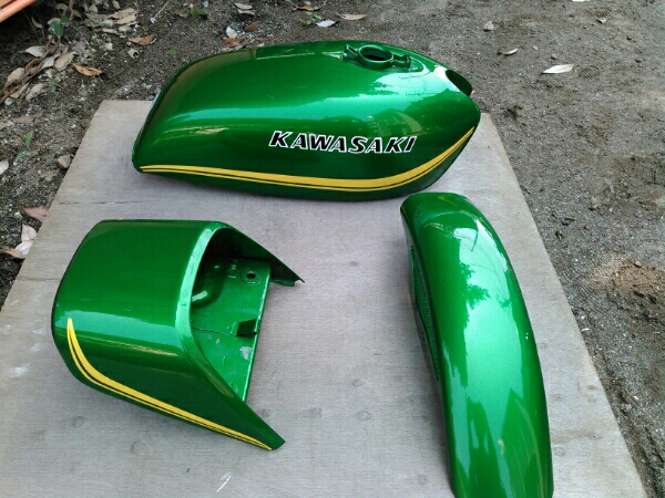 カワサキ KH 400 外装セット KH400 - 外装セット SS KAWASAKI 外装セッ