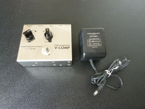 CUSTOM AUDIO ELECTRONICS V-COMP 中古　アダプター付き